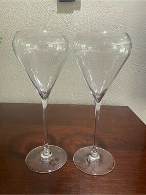 Vintage, Set of 2, Saint Louis Crystal Clear Stemmed Wine Glasses from France
